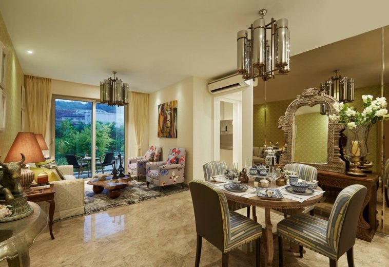 SHOW FLAT AT SALES GALLERY, POWAI FOR HIRANANDANI DEVELOPERS